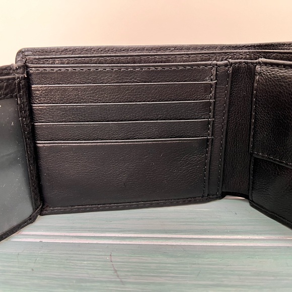 Fossil Tri-Fold Men’s Leather Wallet - Picture 9 of 16